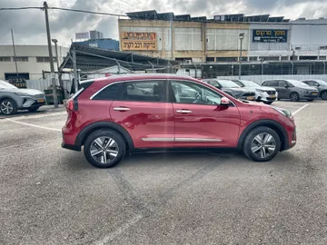 קיה נירו-היברידי