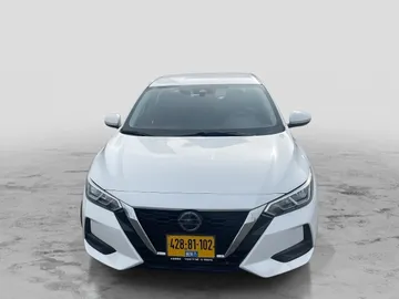 ניסאן סנטרה