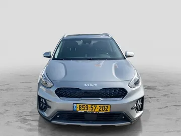 קיה נירו-היברידי