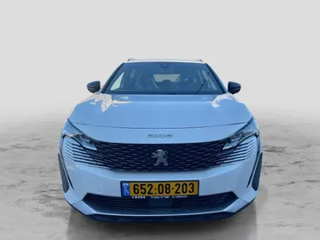 פיג'ו 5008
