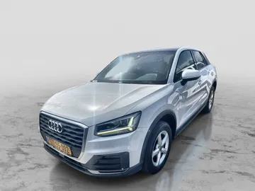 אאודי Q2