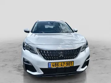 פיג'ו 3008