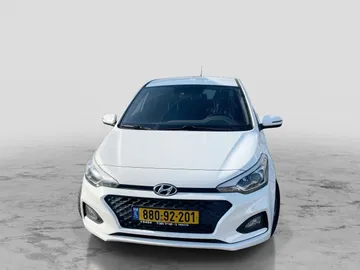 יונדאי i20