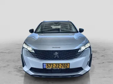 פיג'ו 3008