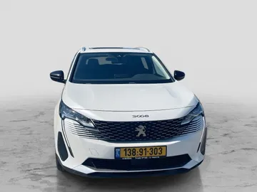 פיג'ו 3008