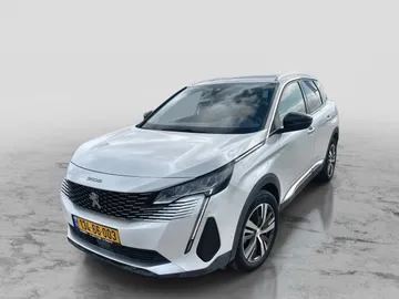פיג'ו 3008